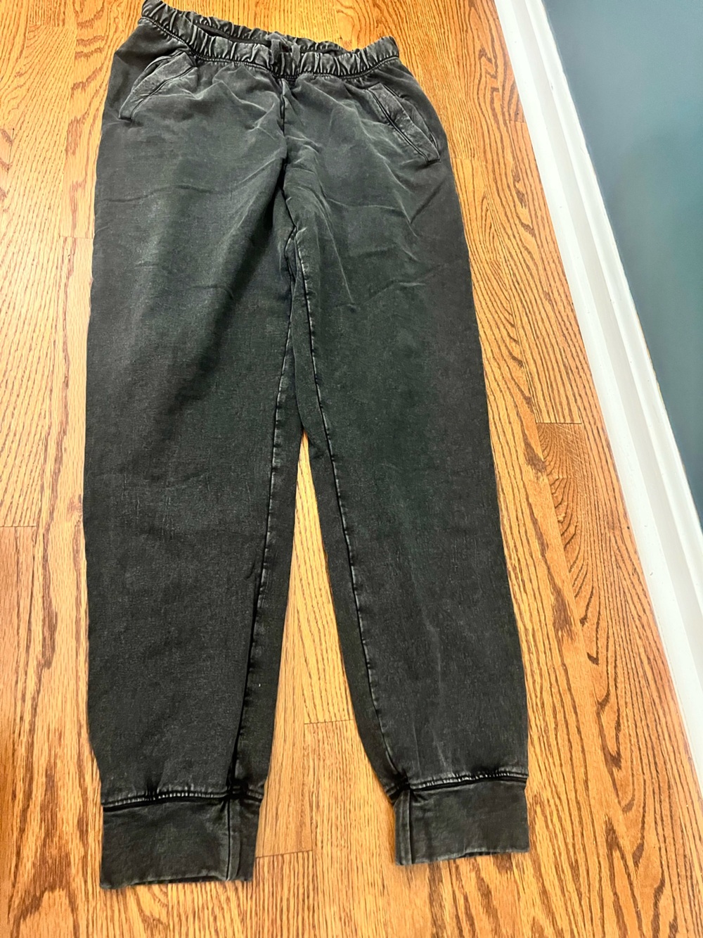 Coldwater creek  Black Jogger Pants size xs